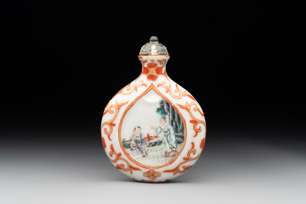 A fine Chinese famille rose snuff bottle with rock crystal stopper, Qianlong mark and of the period