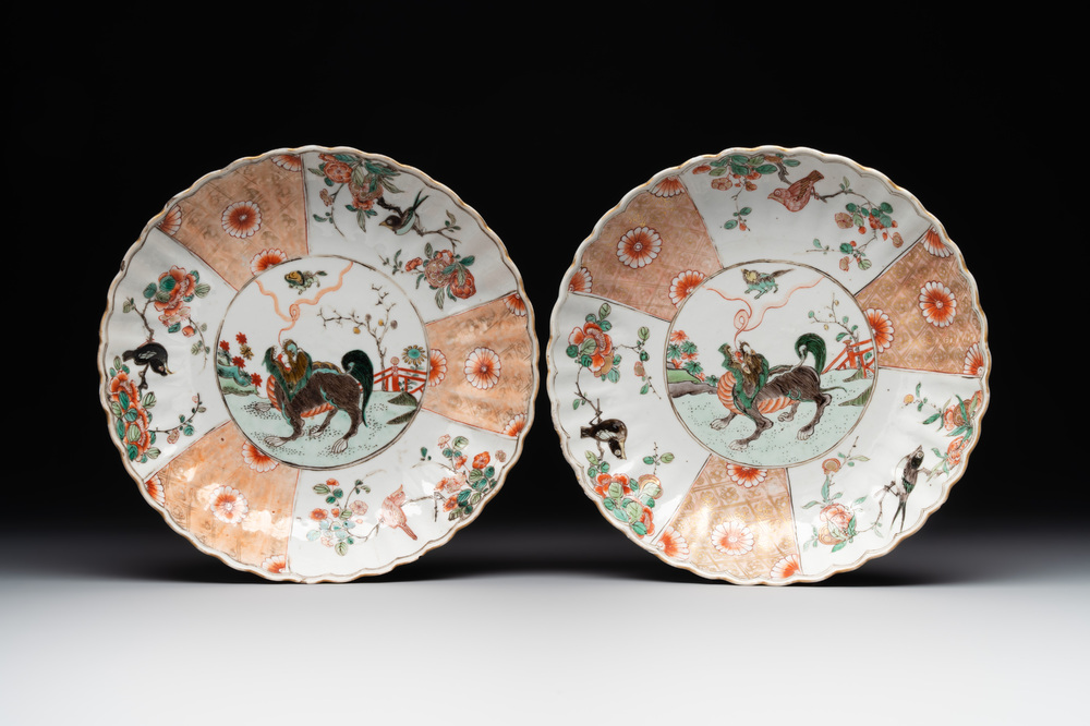 A pair of Chinese verte-Imari 'qilin' plates, Kangxi