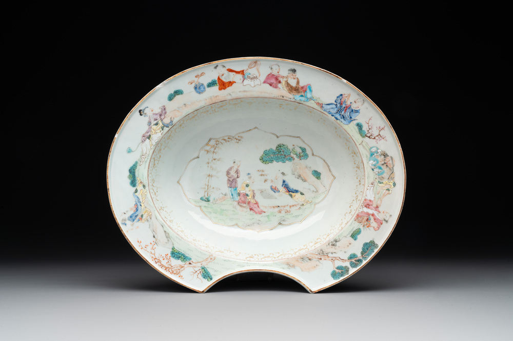 A fine Chinese famille rose oval 'go players' shaving bowl, Qianlong
