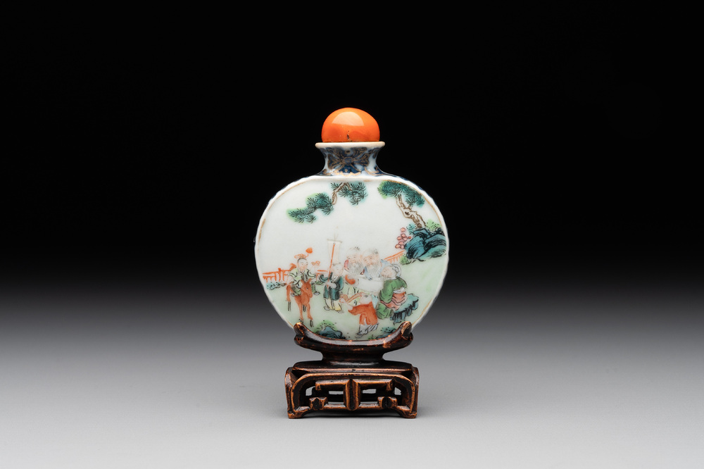 A Chinese famille rose 'Sanxing' snuff bottle, Qianlong mark and of the period