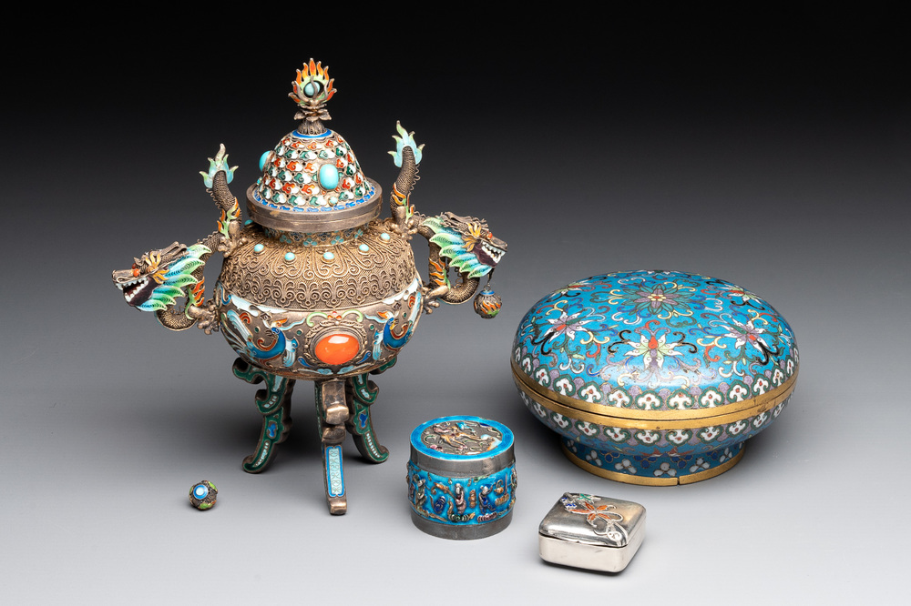 A Chinese enamelled silver incense burner, a covered opium box, a square box and a cloisonn&eacute; covered box, 19/20th C.
