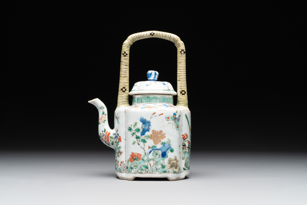 A Chinese famille verte 'flower and butterfly' teapot with an upright handle, Kangxi