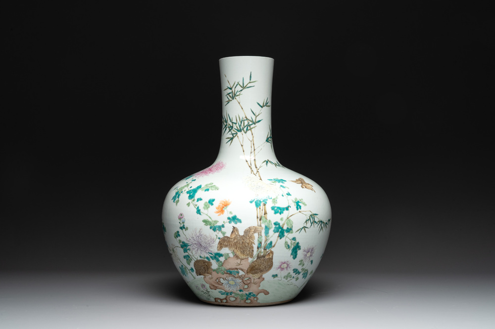 A large Chinese famille rose 'quails and chrysanthemum' 'tianqiu ping' vase, Qianlong mark, 19th C.
