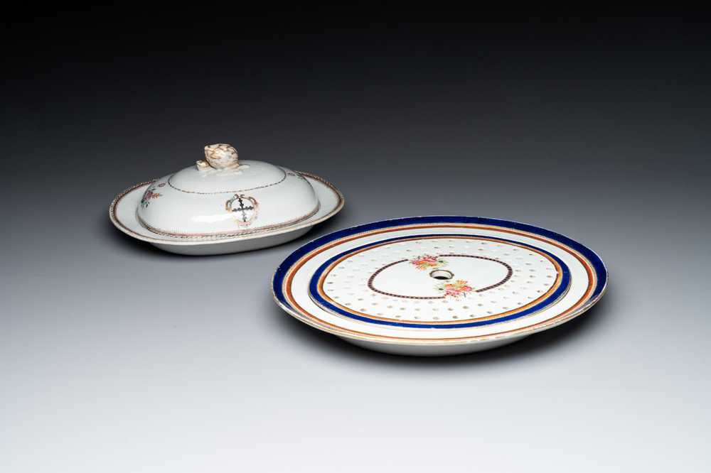 A Chinese export famille rose covered tureen and an oval dish with strainer, Jiaqing