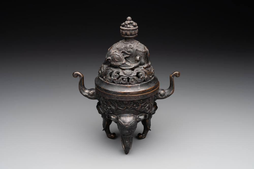 A Chinese bronze 'elephant' censer and cover, Qianlong mark, 18/19th C.