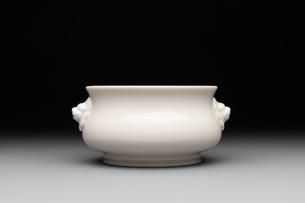 A Chinese Dehua blanc de Chine censer, Xuande mark, 18th C.