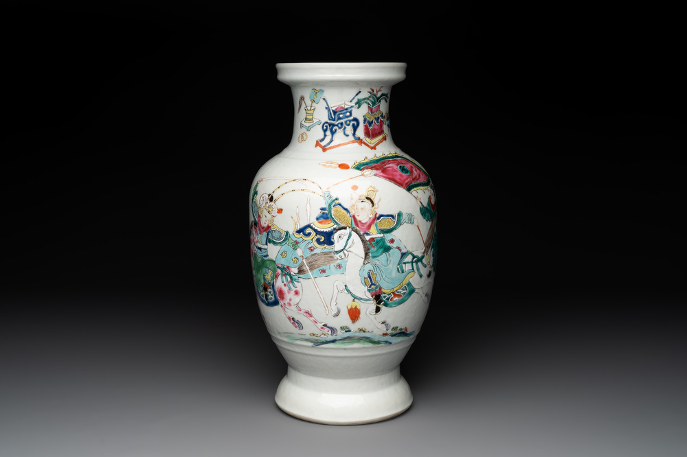 A Chinese famille rose 'warriors on horseback' vase, 18/19th C.