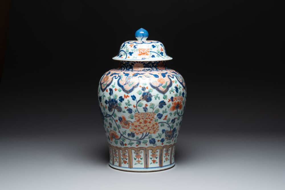A large Chinese verte-Imari 'peony scroll' vase and cover, Kangxi