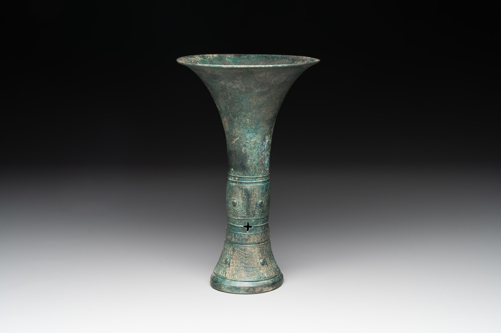 A Chinese archaic bronze ritual wine vessel, 'gu 觚', Shang