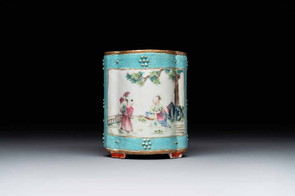 A small Chinese famille rose turquoise-ground brush pot, Qianlong mark, 19th C.