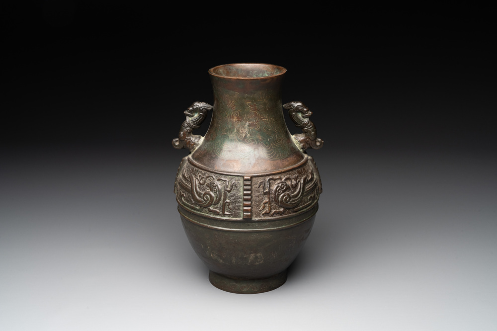 A Chinese silver-inlaid archaistic bronze vase, Da Tang Yuan Nian 大唐元年 mark, 17/18th C.