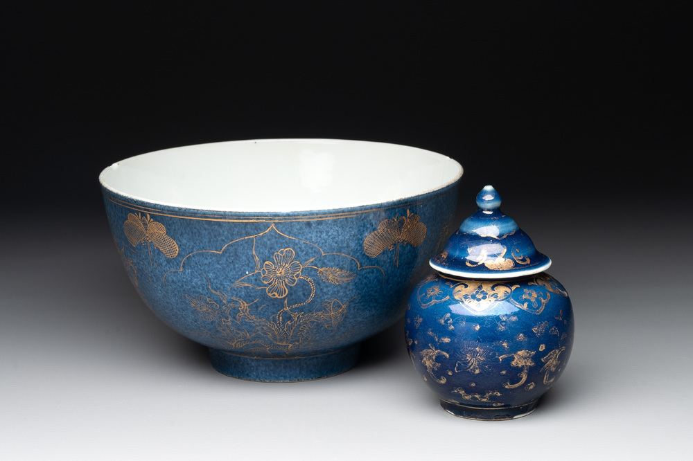 A Chinese gilt-decorated powder-blue bowl and a covered jarlet, Kangxi/Qianlong