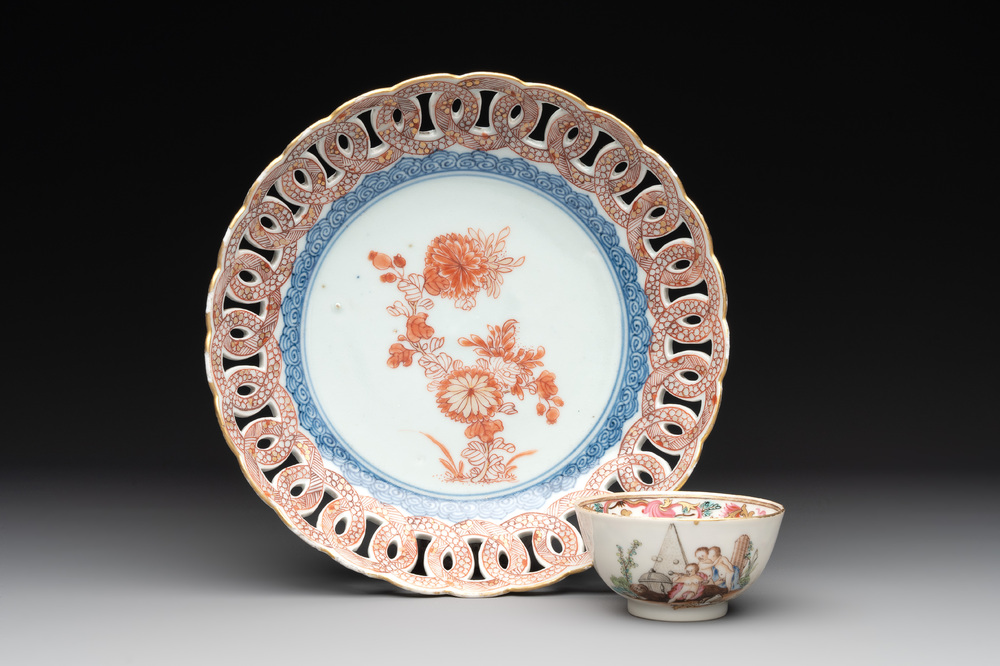 A rare Chinese famille rose cup and a gilt-decorated iron-red, blue and white plate with reticulated border, Kangxi/Qianlong
