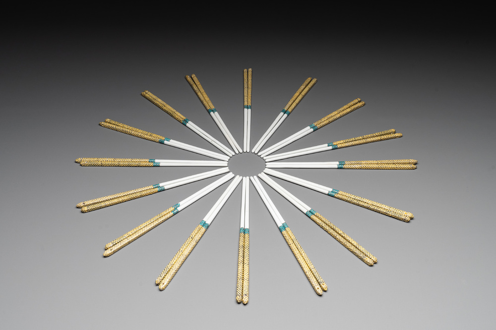 16 pairs of Chinese yellow- and turquoise-enamelled porcelain chopsticks, 20th C.