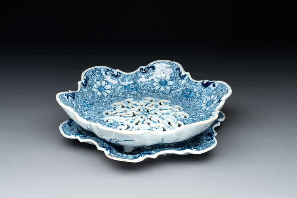 A blue and white Dutch Delft strawberry strainer and stand, 18th C.