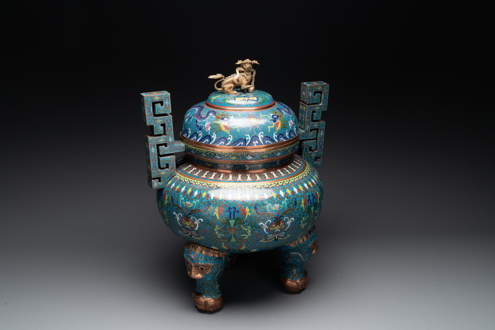 A large Chinese cloisonn&eacute; 'dragon' tripod censer and cover, Republic