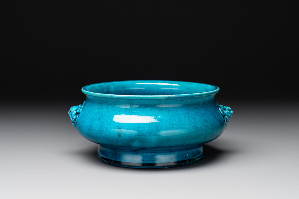 A Chinese turquoise-glazed censer, 19/20th C.
