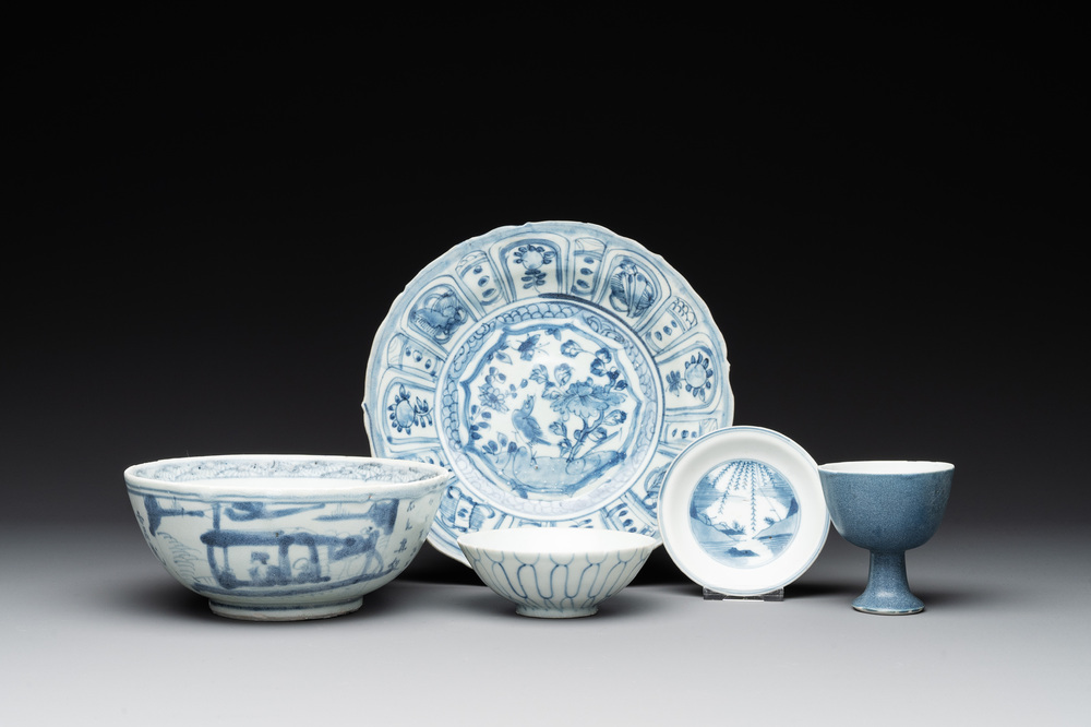 Five Chinese blue and white shipwreck wares from the Hatcher cargo, Wanli/Transitional period