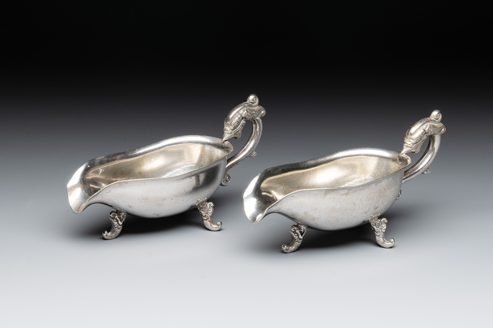 A pair of Chinese silver sauceboats, Li Ji 李記 and Zu Yin足銀 mark, 19/20th C.