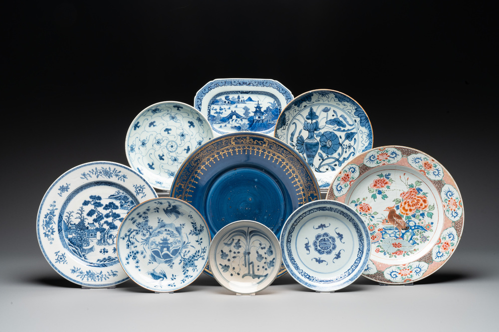 Nine Chinese monochrome, blue, white and famille rose wares, 18/19th C.