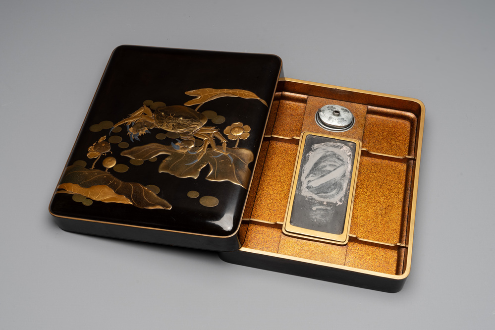 A Japanese lacquerware suzuribako or writing box depicting a crab, Meiji, 19th C.