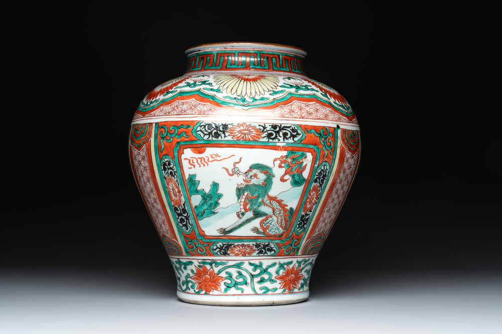 A Chinese wucai 'mythical creatures' vase, Transitional period