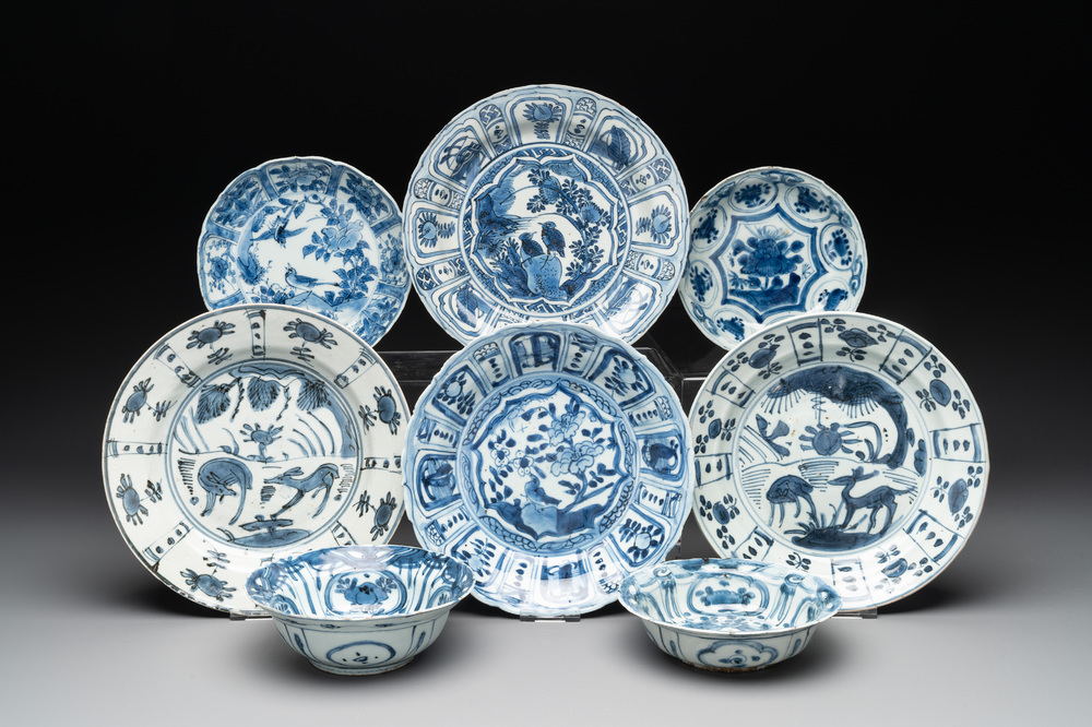 Eight Chinese blue and white 'kraak' wares, Wanli