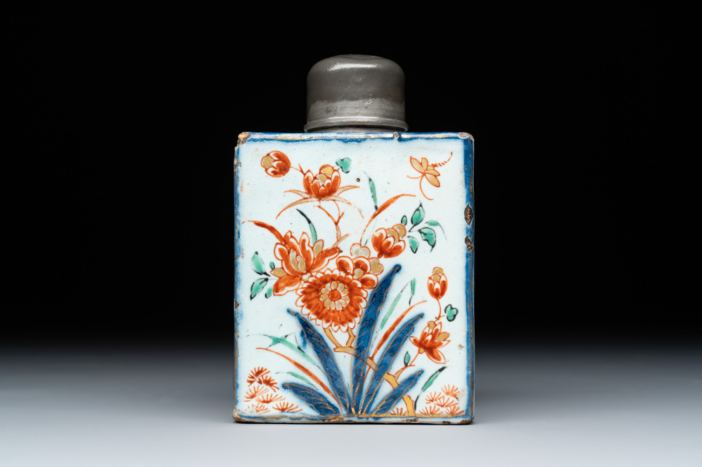 A polychrome Dutch Delft pewter-mounted tea caddy with floral design, 18th C.