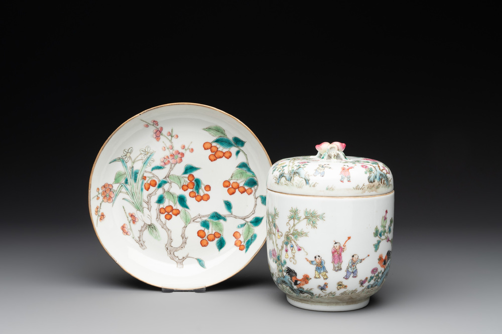A Chinese famille rose '100 boys' covered box and a plate, Guangxu mark, Republic