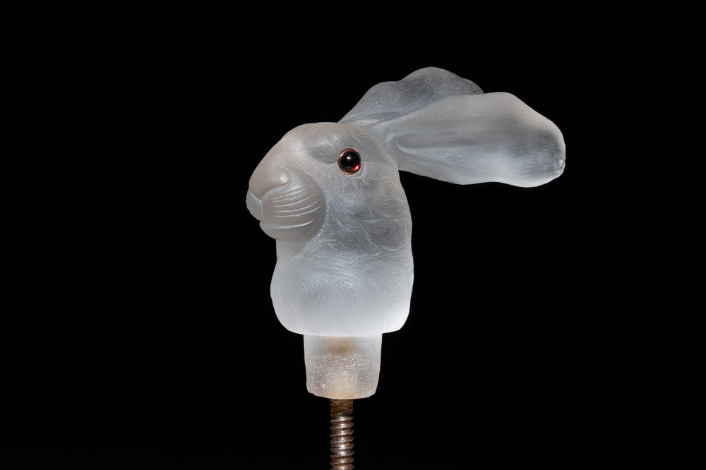 Peter Carl Faberg&eacute; (1846-1920): A crystal hare head-form cane handle with ruby-inset eyes