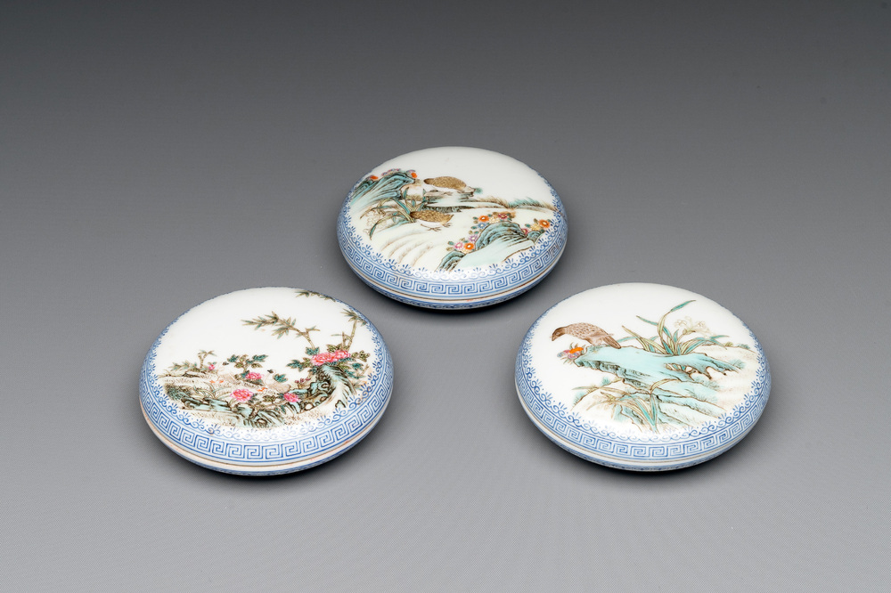 Three Chinese famille rose 'bird and flower' seal paste boxes, Qianlong mark, 20th C.