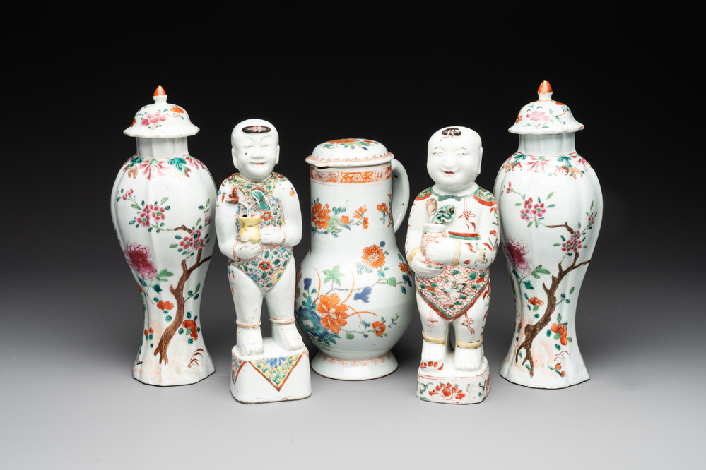 Five Chinese famille rose and verte wares, Kangxi/Qianlong