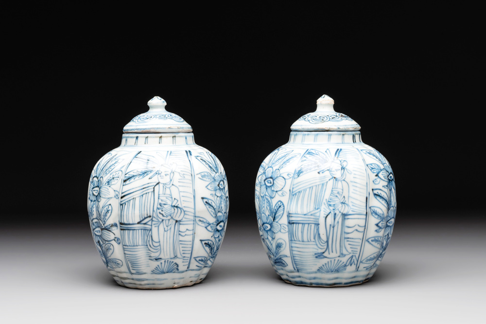 A pair of Chinese blue and white jarlets and covers with figural and floral design, Wanli