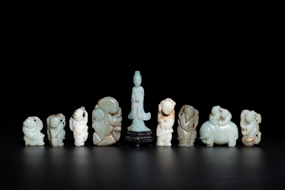 Nine Chinese jade carvings of figures, 19/20th C.