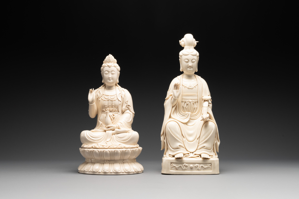 Two Chinese Dehua blanc de Chine sculptures of Guanyin, He Chaozong 何朝宗 marks, 20th C.