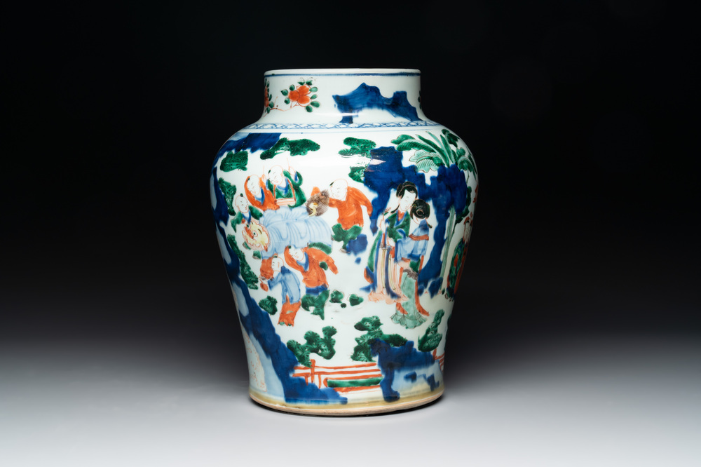 A Chinese wucai vase with court ladies and playing boys, Transitional period