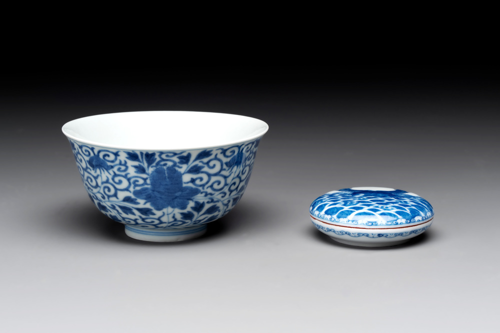 A Chinese blue and white bowl and a covered ink paste box, Guangxu and Jiangxi Ciye Gongsi mark, 19/20th C.