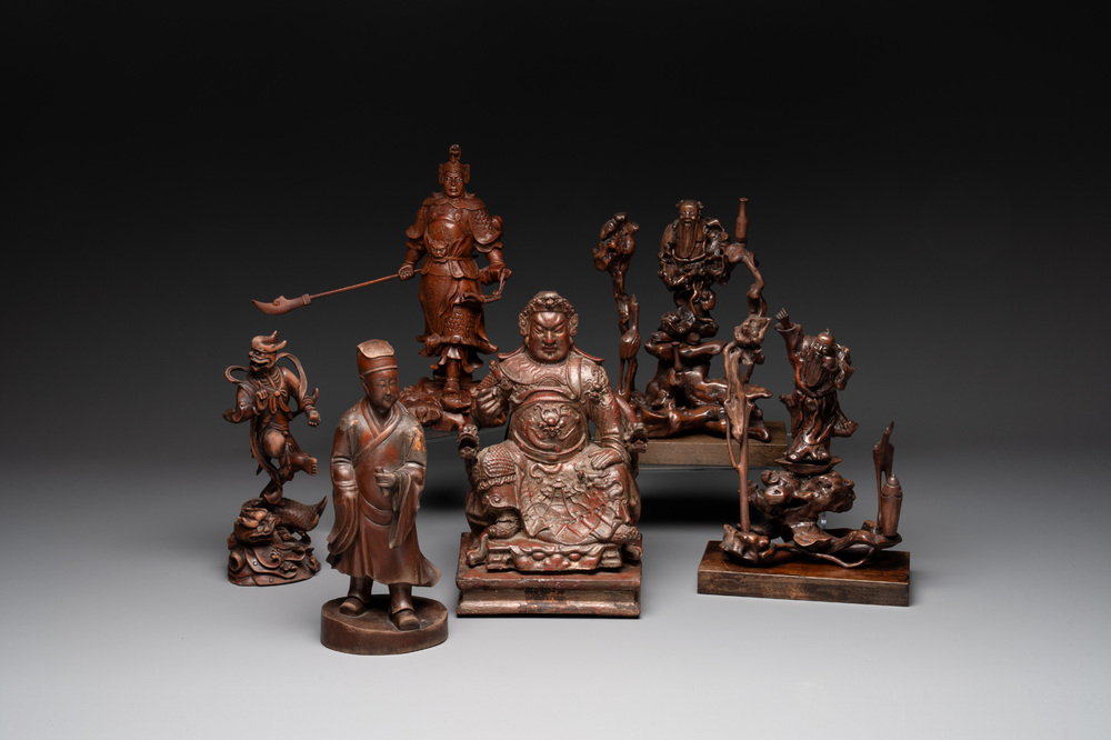 A diverse group of six Chinese lacquered wood and wooden sculptures, 19/20th C.