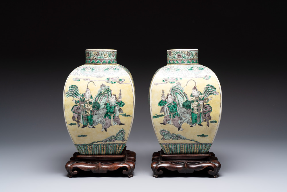 A pair of Chinese verte biscuit covered square jars on wooden stand, 19th C.