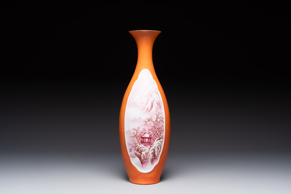 A Chinese orange-ground famille rose 'winter landscape' vase, signed Huiguang 慧光, Jingdezhen seal mark, 20th C.