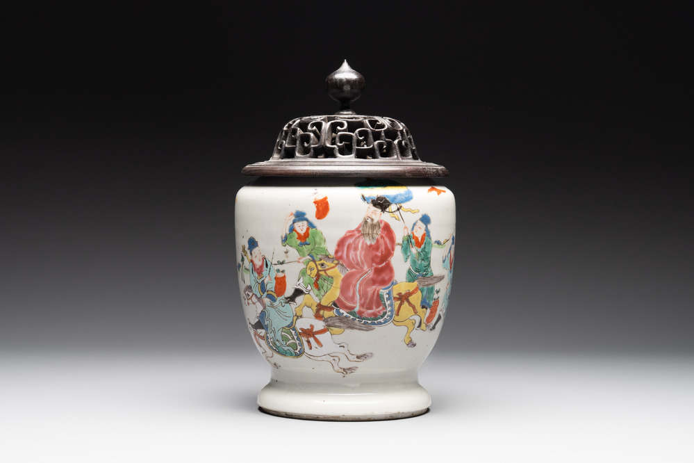 A Chinese famille rose 'riders on horseback' vase and a wooden cover, Yongzheng/Qianlong