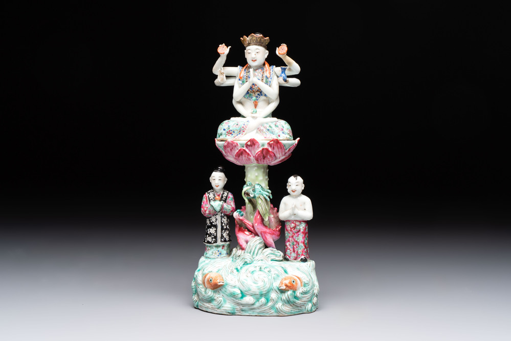 A Chinese famille rose two-piece group of Doumu 斗母 and attendants, Republic