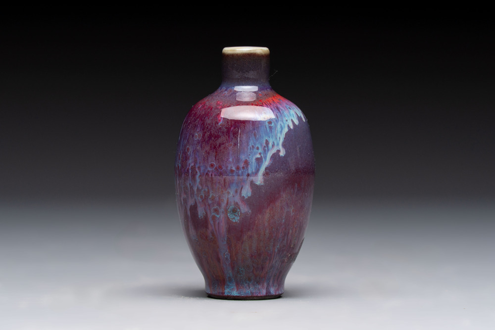 A Chinese flamb&eacute;-glazed snuff bottle, 18/19th C.