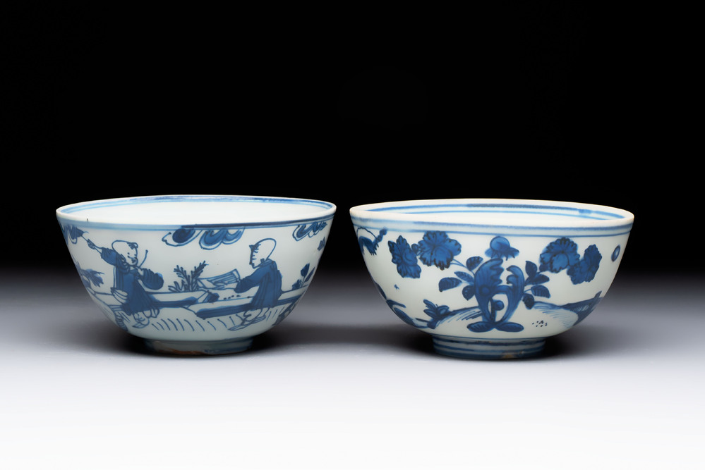 Two Chinese blue and white bowls, Fu Gui Jia Qi 富貴佳器 mark, Wanli