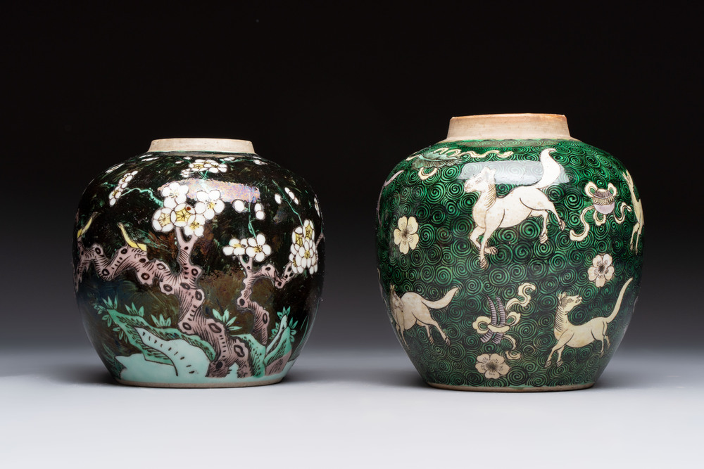 A Chinese famille noire 'prunus blossom' jar and a famille verte 'flying horses' jar, 19th C.
