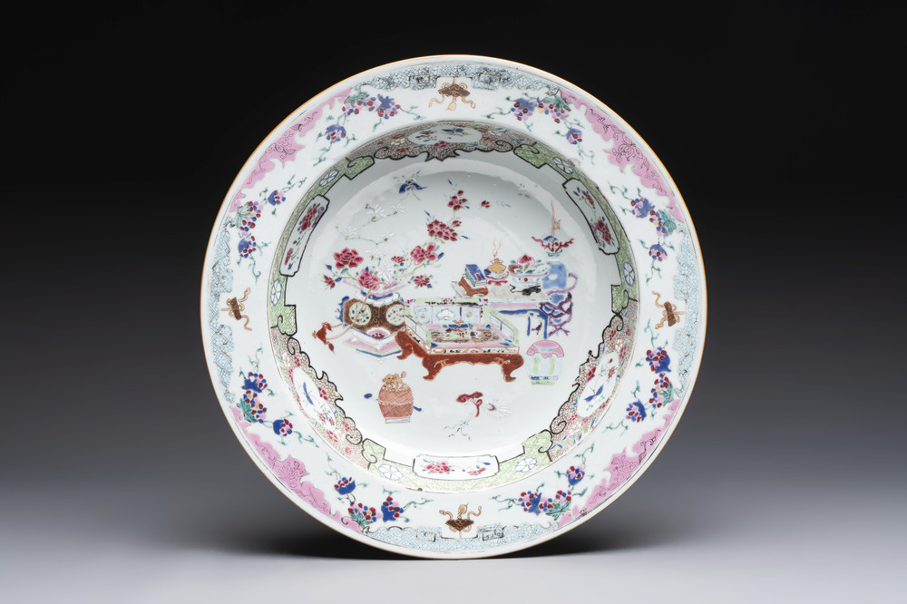 A Chinese famille rose 'antiquities' basin, Yongzheng/Qianlong