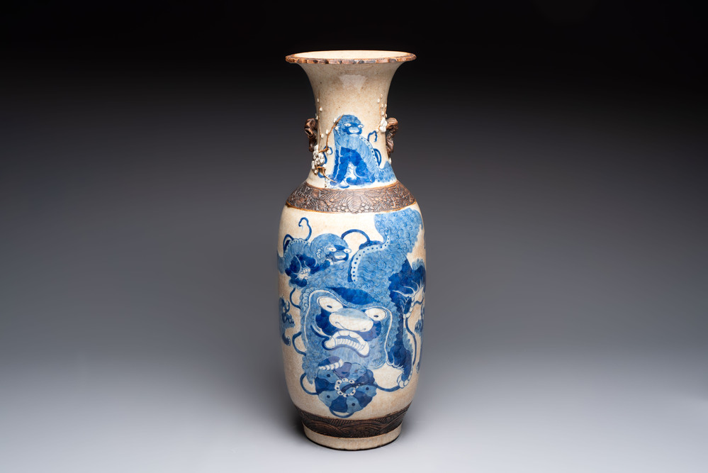 A Chinese Nanking blue and white crackle-glazed 'Buddhist lion' vase, Chenghua mark, 19th C.