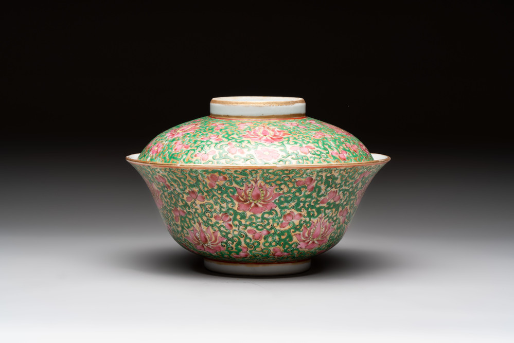 A large Chinese Canton famille rose 'lotus' Bencharong bowl and cover for the Thai market, 19th C.