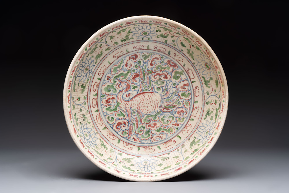 An Annamese or Vietnamese polychrome-enamelled 'phoenix' dish, 15/16th C.