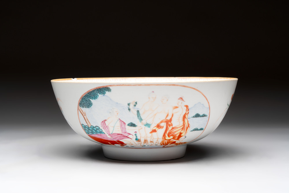 A Chinese famille rose 'The judgement of Paris' punch bowl, Qianlong